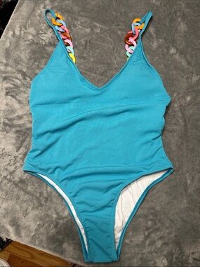 NWOT Turquoise Ribbed Women’s One-Piece Swimsuit w/Multicolor Chain Straps Sz M